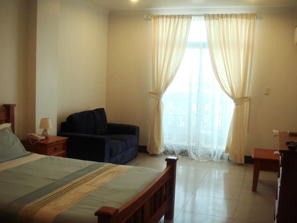 Tungi Colonnade Hotel Nuku'alofa Camera foto